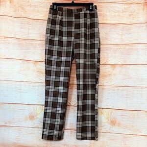 Boohoo Brown Plaid Pants
Size‎ 4
